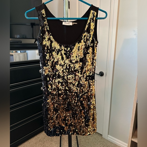 Calvin Klein Dresses & Skirts - GUC Calvin Klein Sparkly Sequined Dress